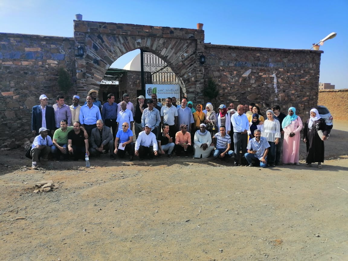 Visite de producteurs de dattes membres de coopératives au Cipa-Pierre Rabhi
