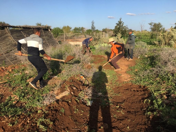 Visite CIPA-pierre Rabhi représentants de AESVT et de la fondation WWF1