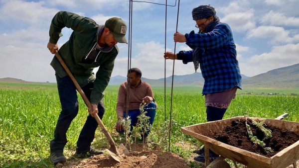 Visite CIPA-pierre Rabhi représentants de AESVT et de la fondation WWF1